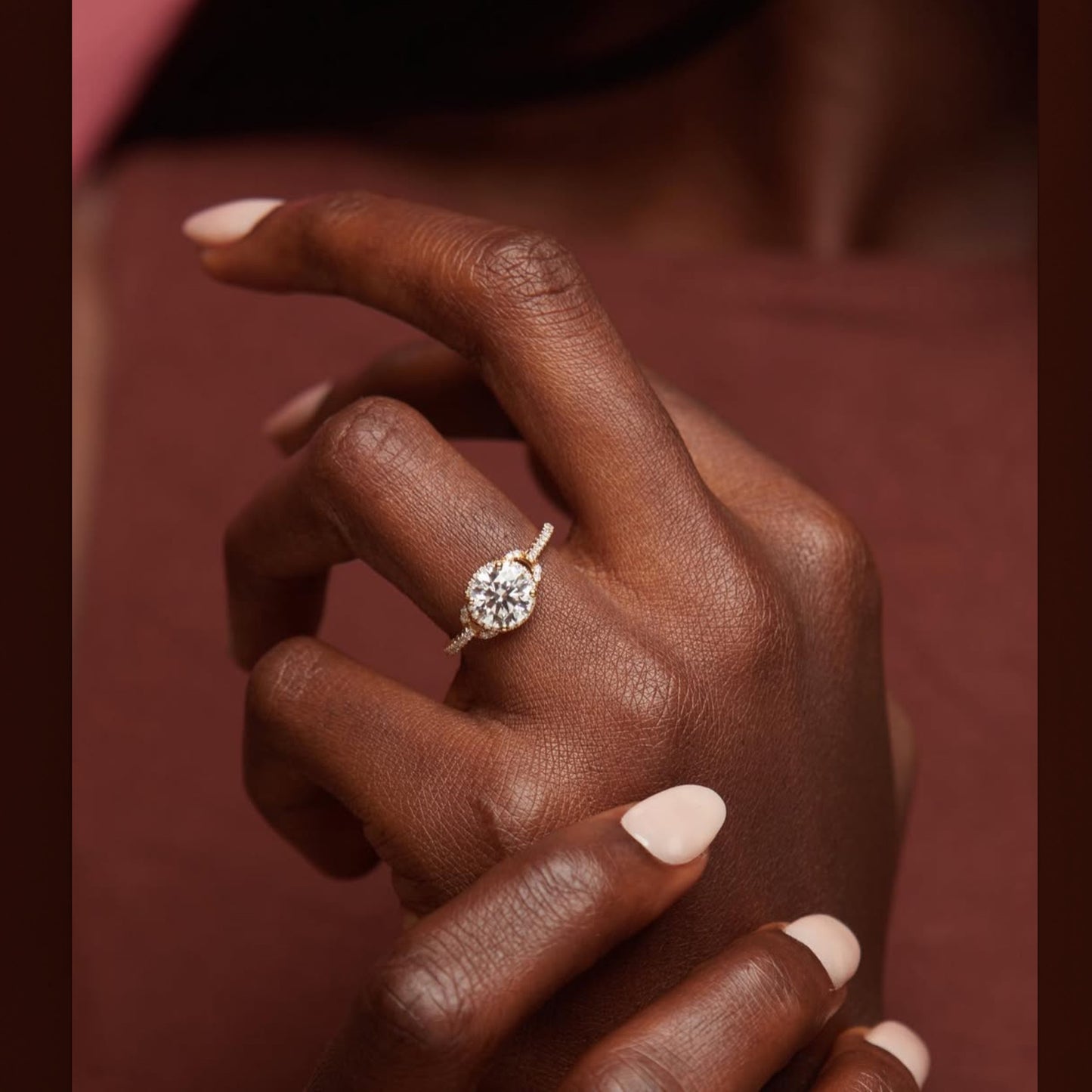 Aphrodite Engagement Ring in 18KT Gold