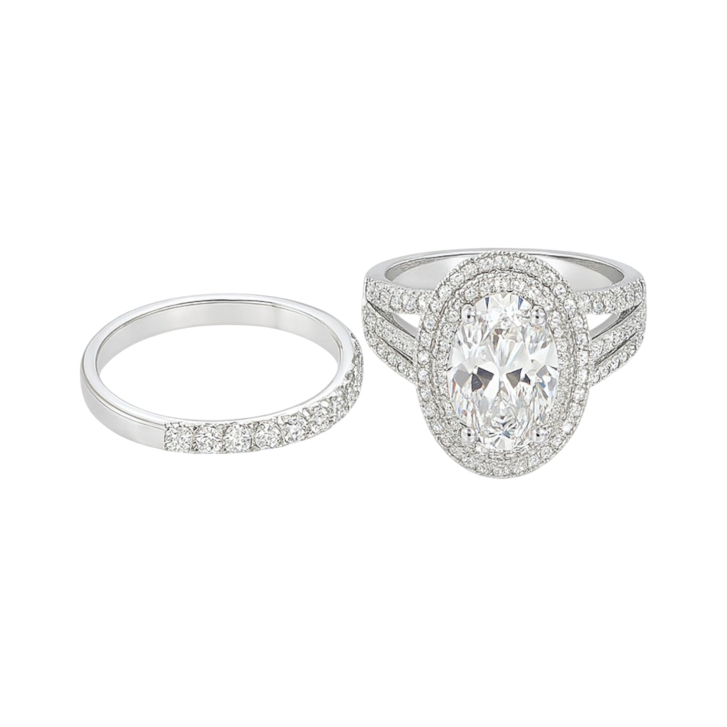 Lovely Oval Lab Grown Diamond Bride Set in Platinum