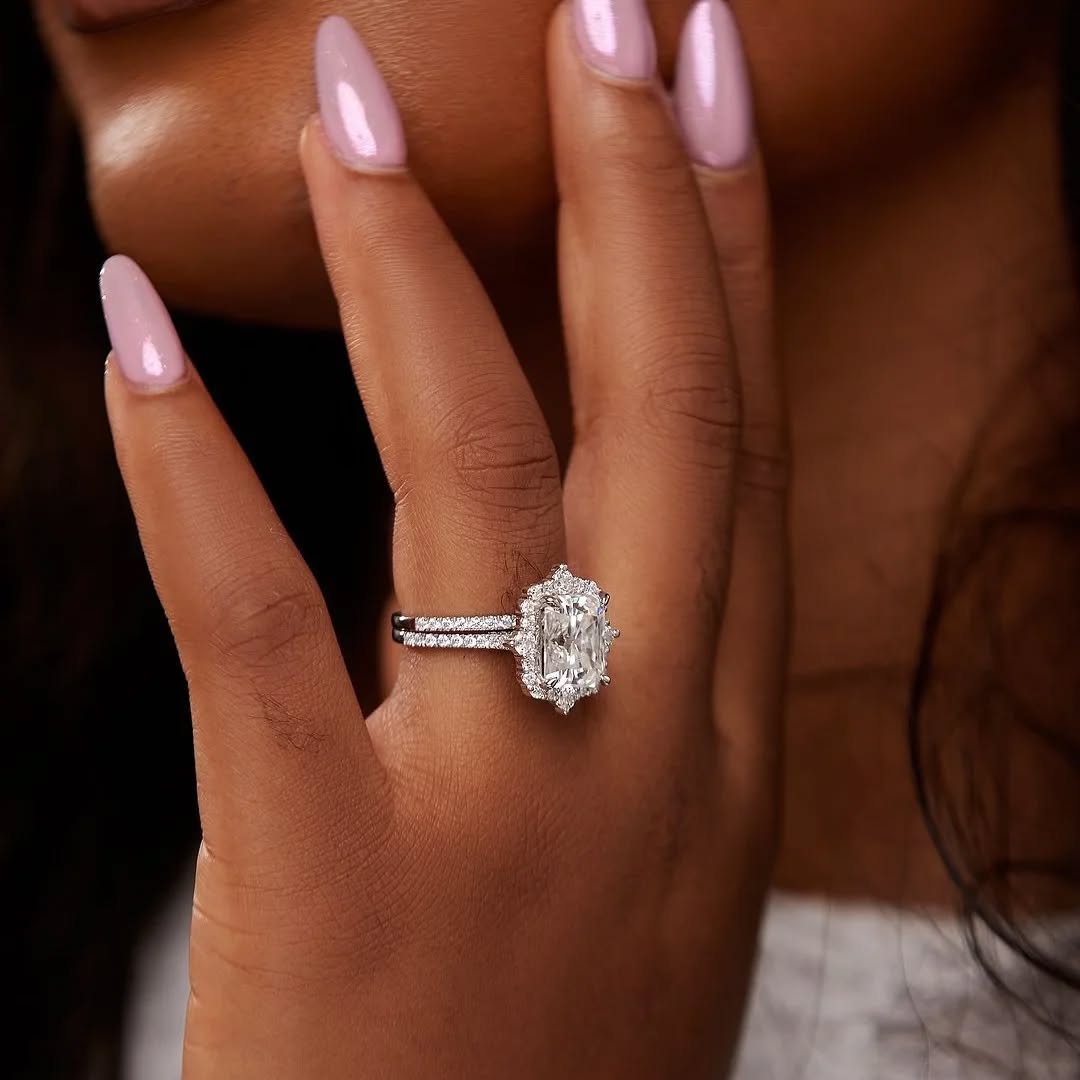 Quinn 2.0 Radiant Cut Moissanite Bride Set in 925 Sterling Silver