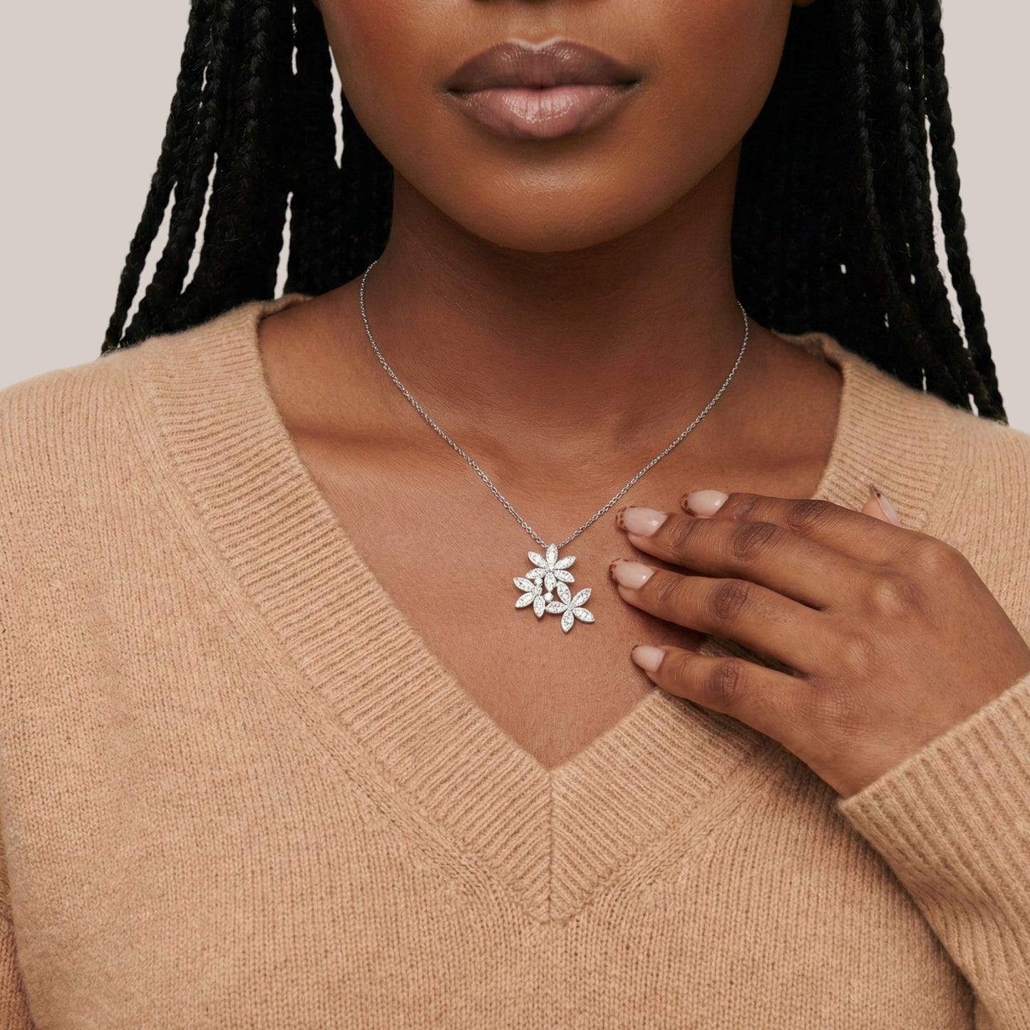 Flower Pave Pendant Diamond Necklace in 18KT Gold