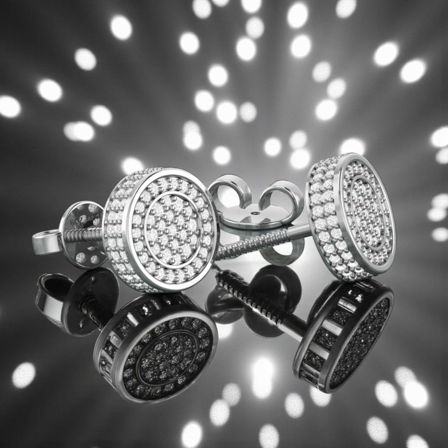 Leon Diamond Stud Earrings in 18KT Gold