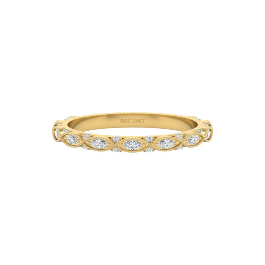 Hazel Moissanite Band in 18KT Gold