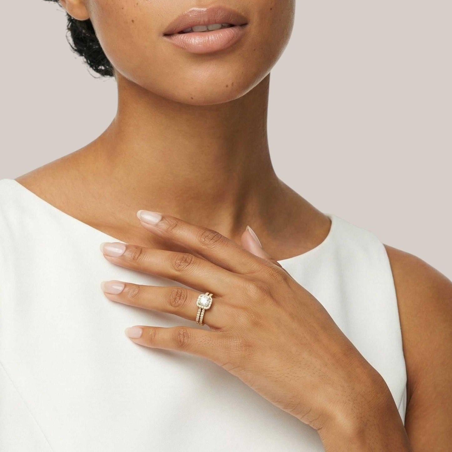 Elise Radiant Cut Diamond Bride Set in 18KT Gold