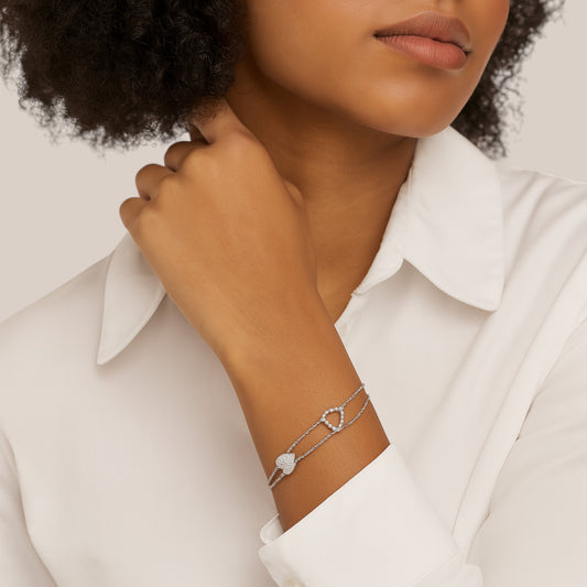 Velar Heart Shape Diamond Cluster Bracelet in 18KT Gold