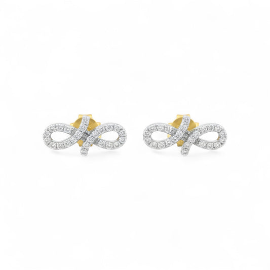 Oiza Infinie Mini Horizontal Pave Diamond Earrings in 18K Gold