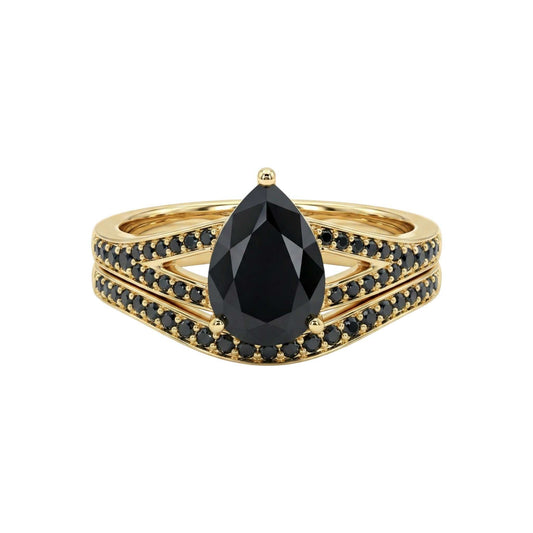 18KT gold split shank pear cut black cubic zirconia bridal ring set