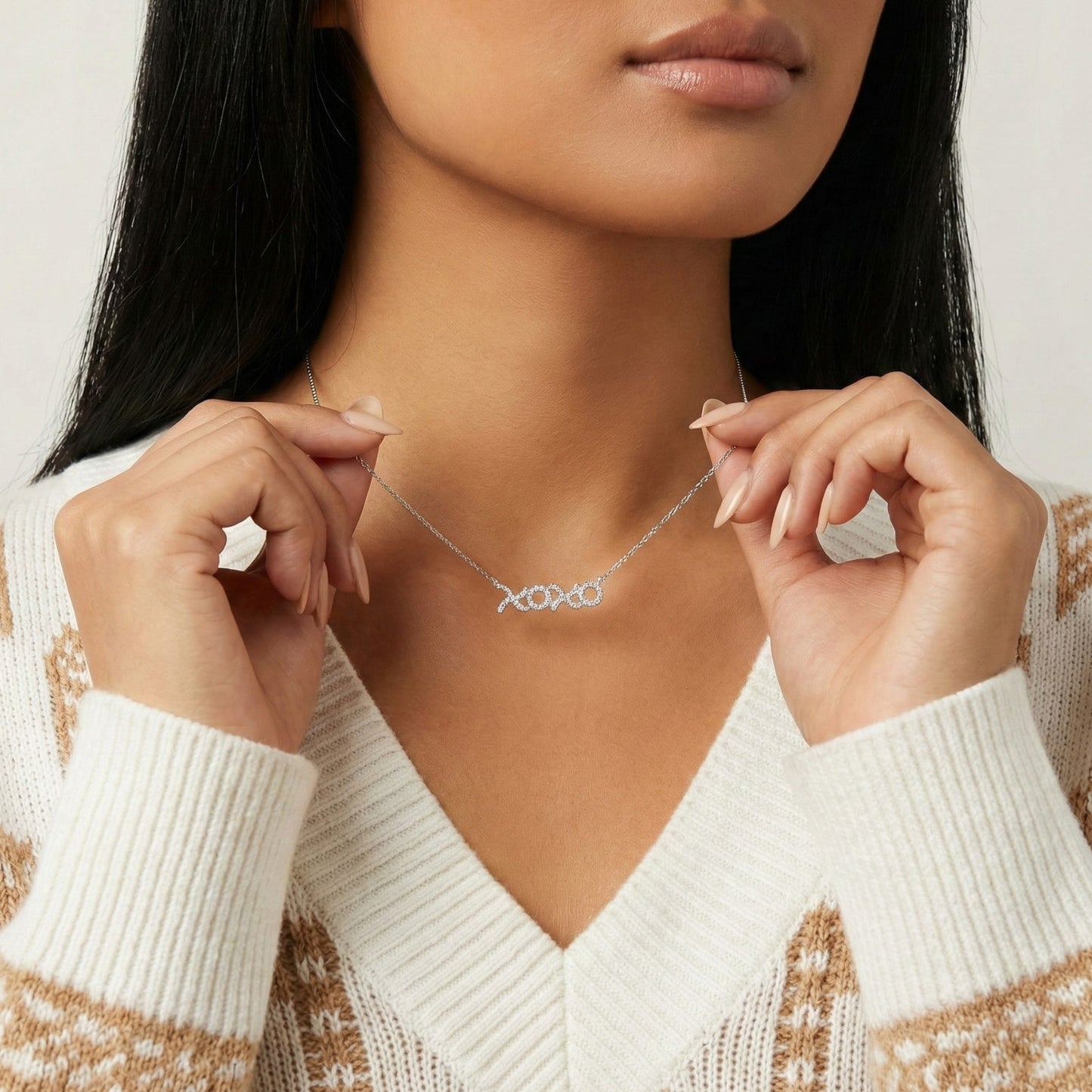 XOXO Mini Natural Diamond Necklace in 18KT Gold