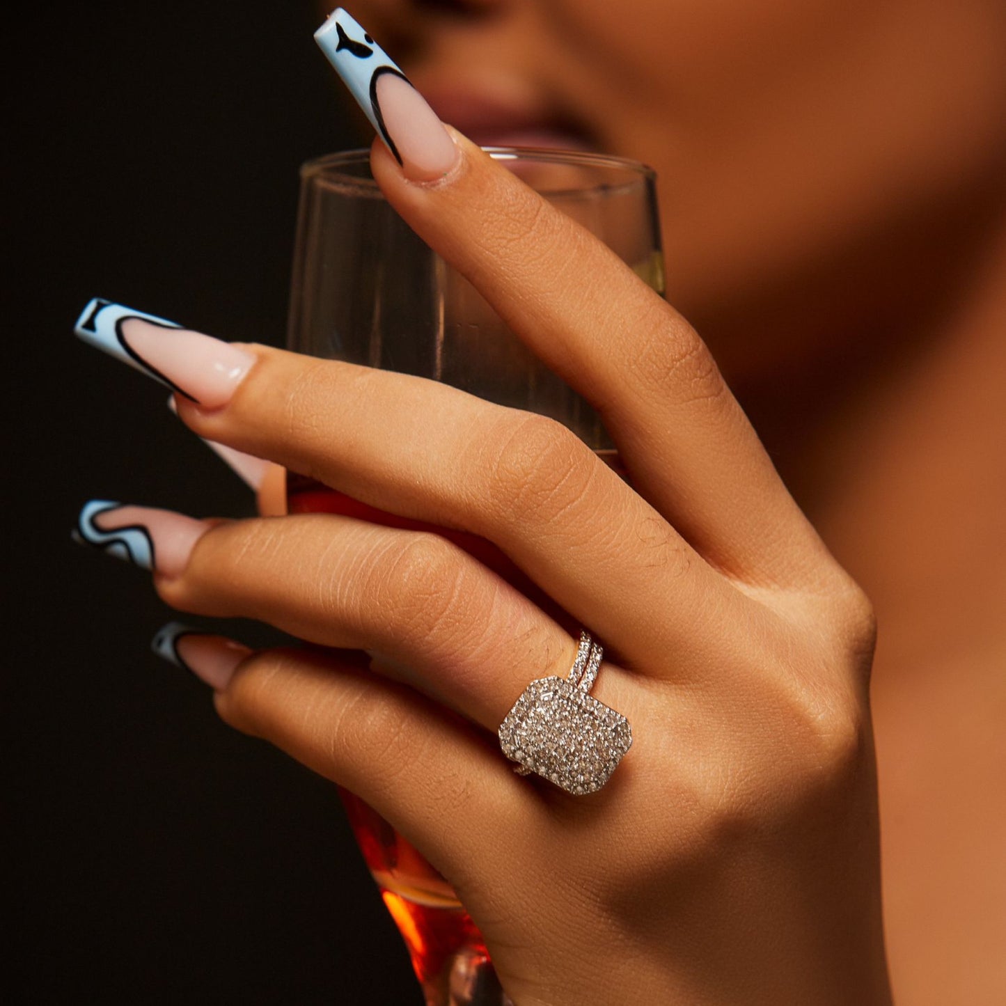 Jamila Natural Diamond Bride Set in 18KT Gold