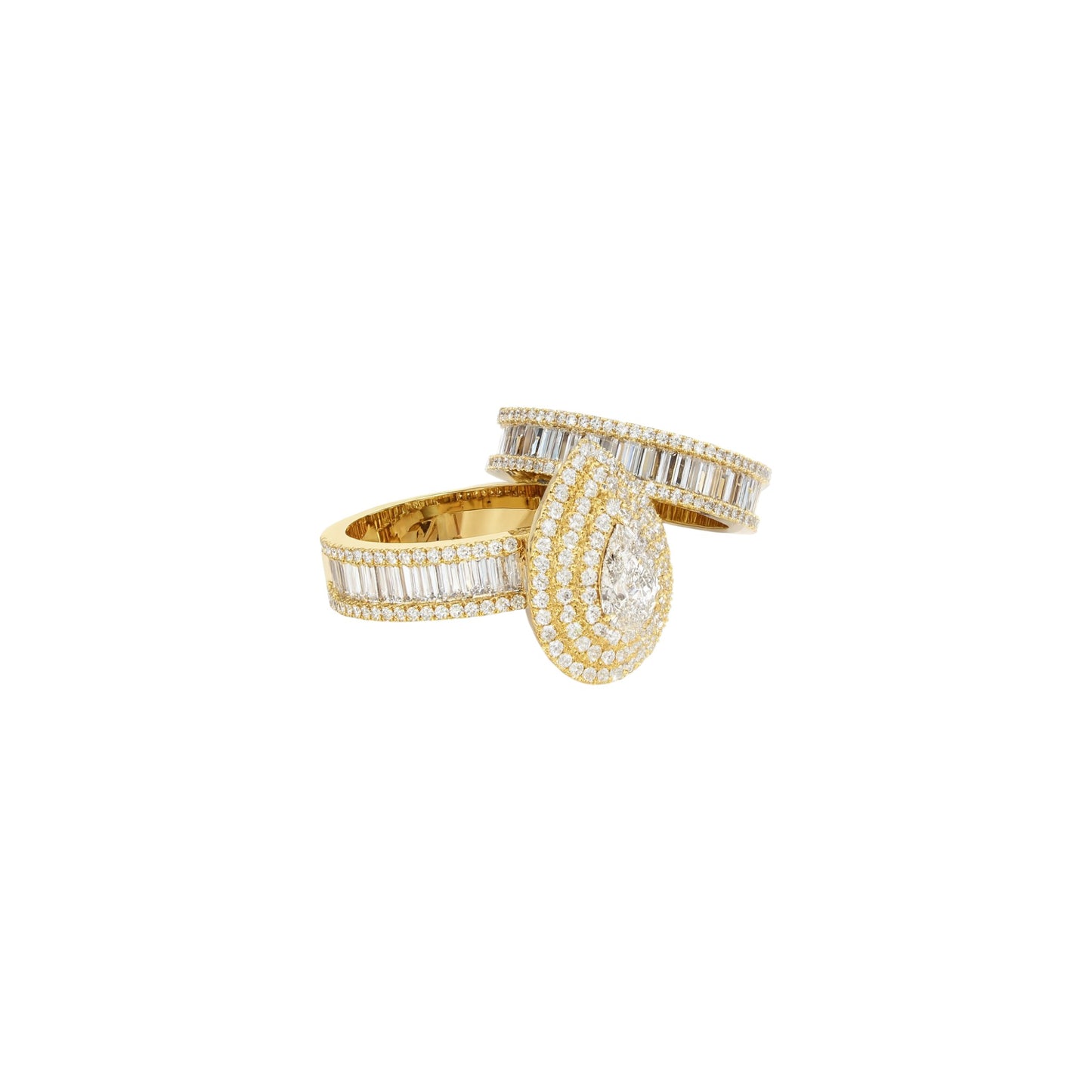 Doris Pear Cut Pavé Natural Diamonds Bride Set in 18K Gold