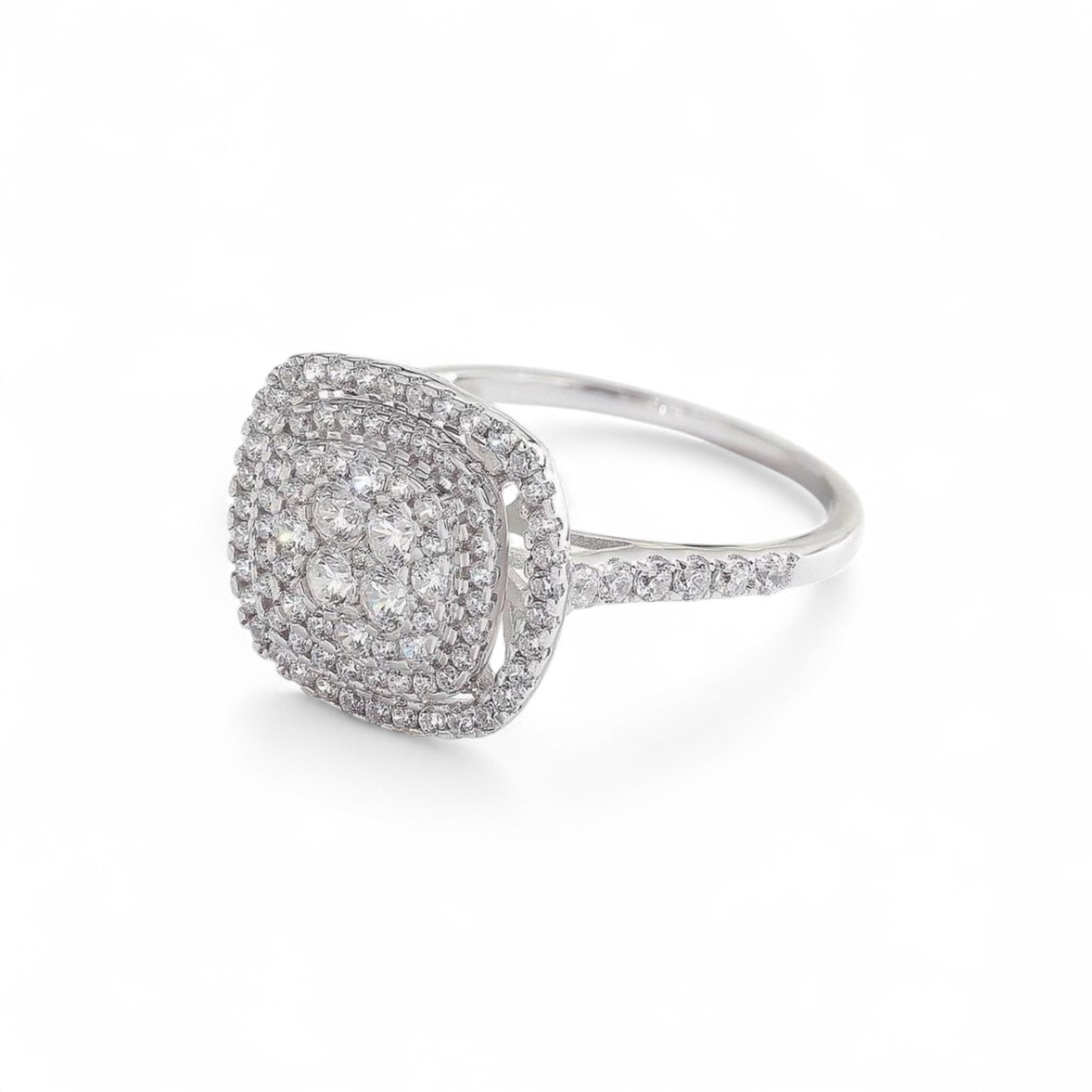 Venus Cushion Cut Diamond Engagement Ring in 18K Gold