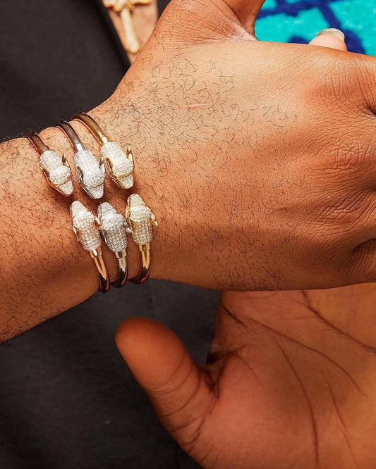 Loup Dragon Head Cuff Diamond Bracelet in 18K Gold